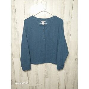 Victoria's Secret Women's Long Sleeve Henley Top Size Medium Blue Waffle Knit